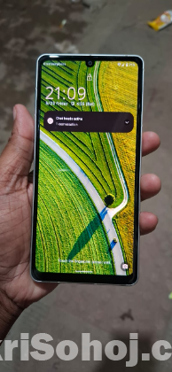 Sharp Aquos Sense7 plus